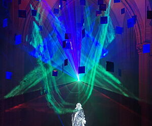 125 Jahre Herz-Jesu-Kirche: Lichtkunst „in lumine“ verwandelt Kirchenraum